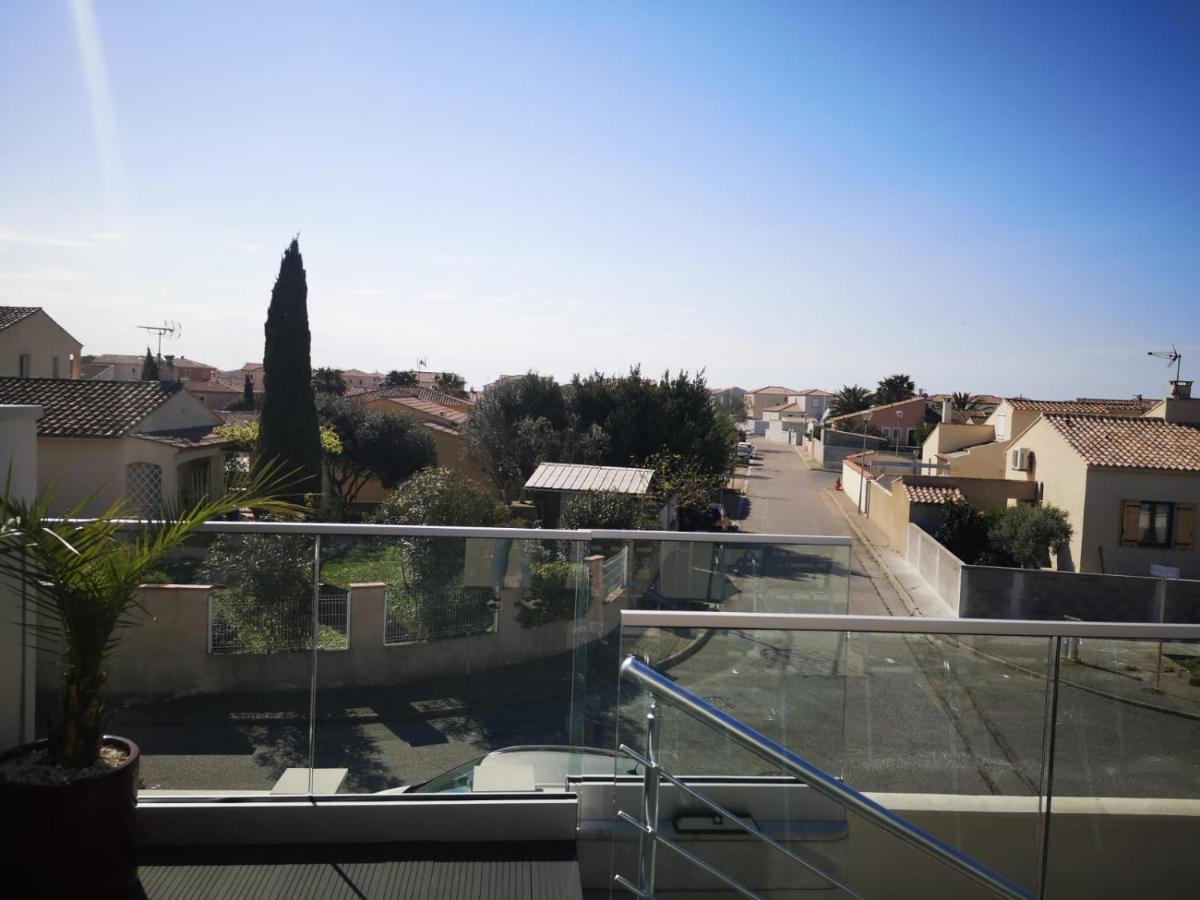 Appartement Au Dessus De La Maison Du Saunier Salin-de-Giraud Exteriér fotografie