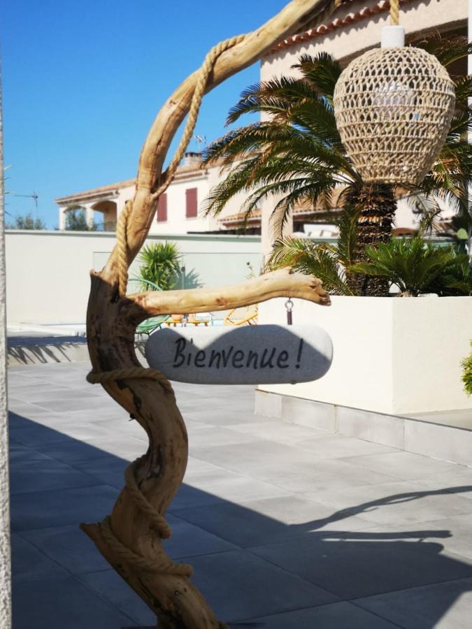 Appartement Au Dessus De La Maison Du Saunier Salin-de-Giraud Exteriér fotografie